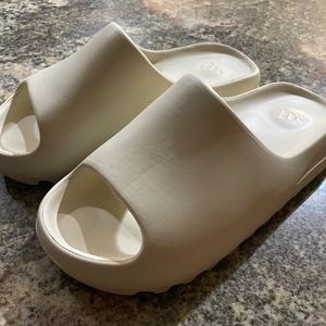 Yeezy Slides